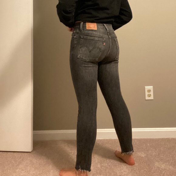 Levi’s Wedgie Skinny Size 27 Ankle - Picture 5 of 6